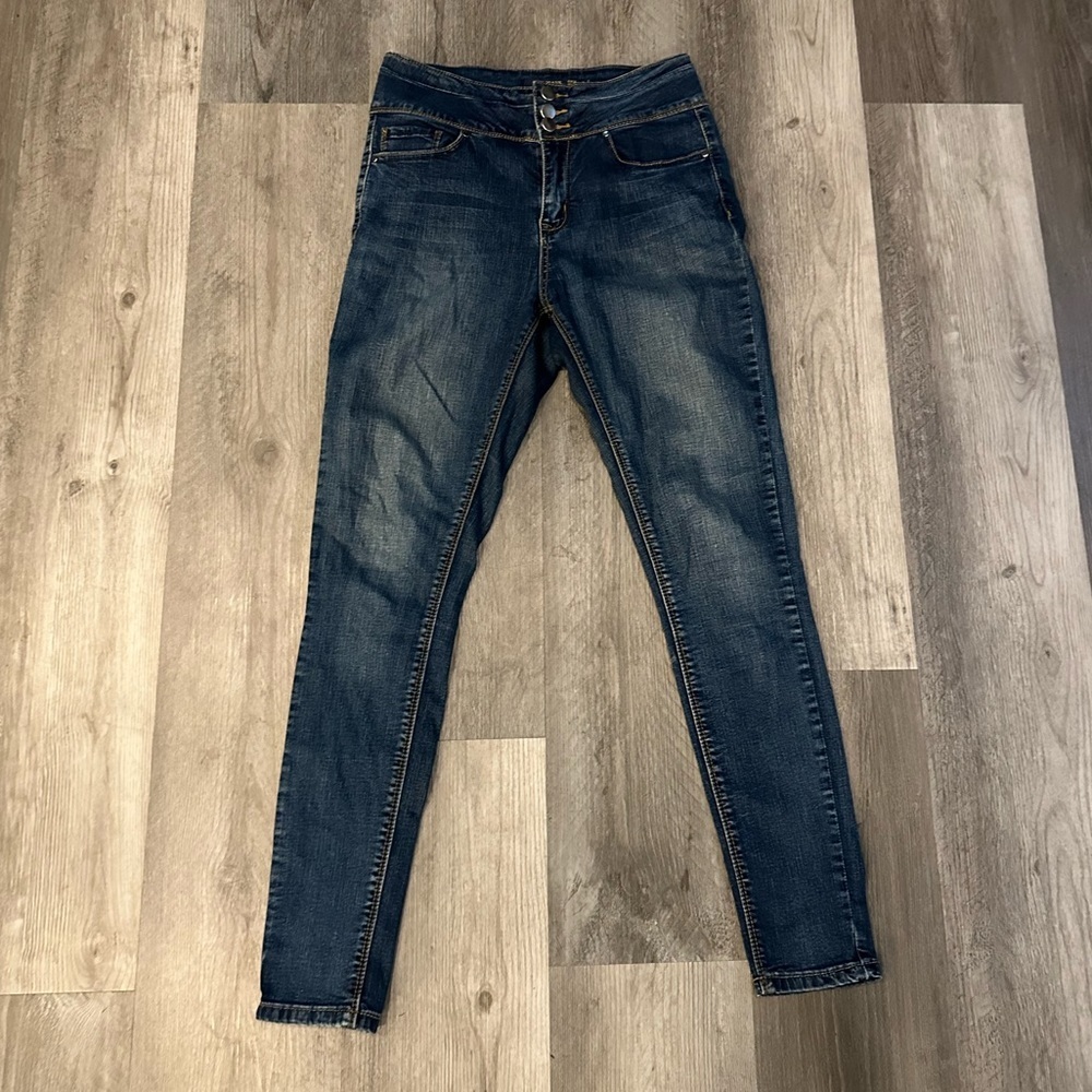 Iris jeans high waisted skinny jeans size small